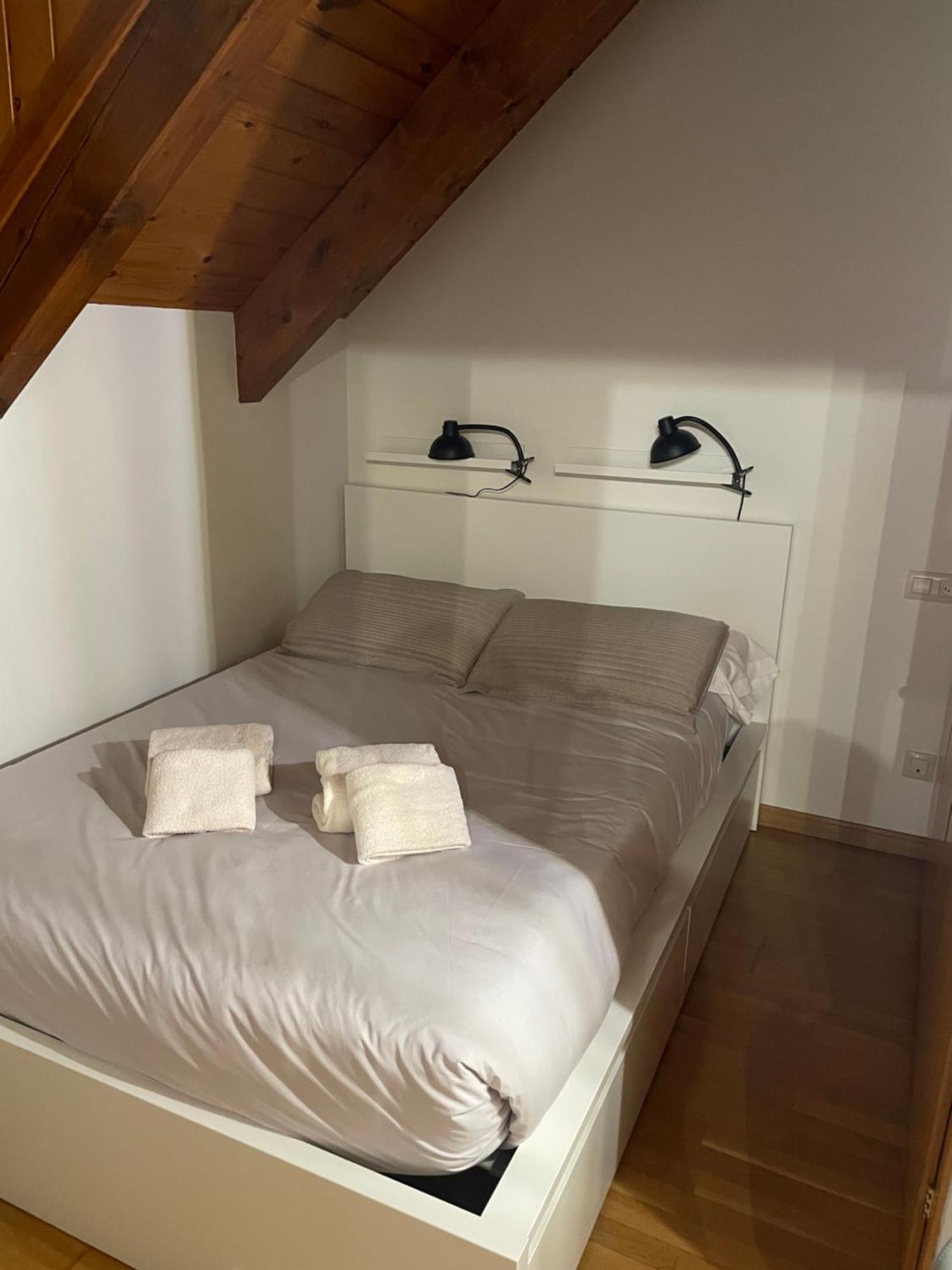 Kasares Benas Apartment Benasque Ngoại thất bức ảnh